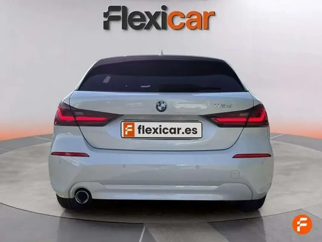 Usado BMW 118 150 HP (110 kW) 2021 Branco Citadino