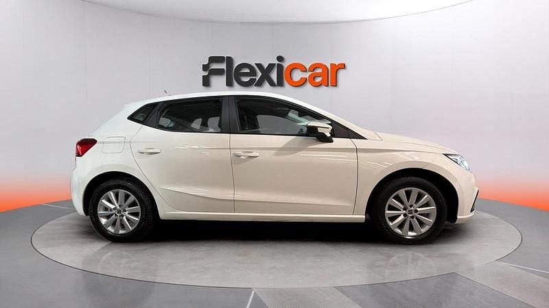 Käytetty Seat Ibiza Reference 80 HP (58 kW) 2023 Valkoinen Viistoperä