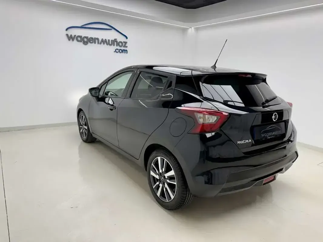 Usado Nissan Micra S 90 CV (66 kW) 2019 Negro Utilitario