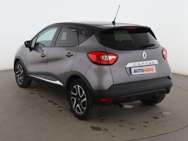 Usado Renault Captur Zen 131 CV (96 kW) 2014 Gris SUV