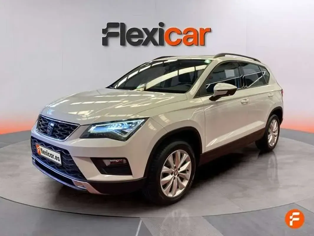 Usado Seat Ateca Ecomotive 116 CV (85 kW) 2017 Blanco SUV