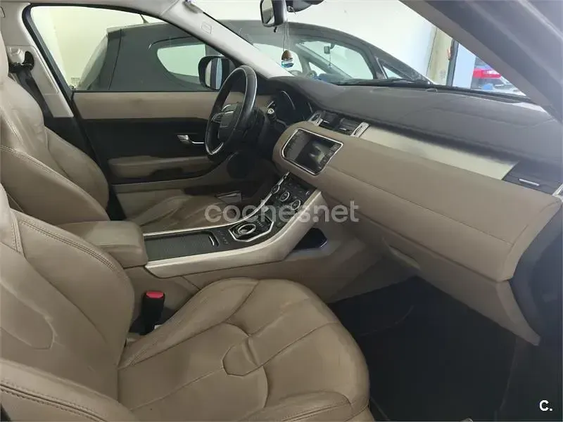Usado Land Rover Range Rover evoque Dynamic 150 CV (110 kW) 2013 Gris / plata SUV