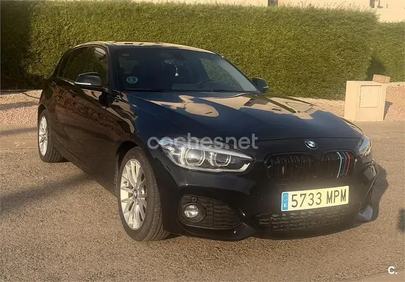 Usado BMW 120 184 CV (135 kW) 2015 Negro Utilitario