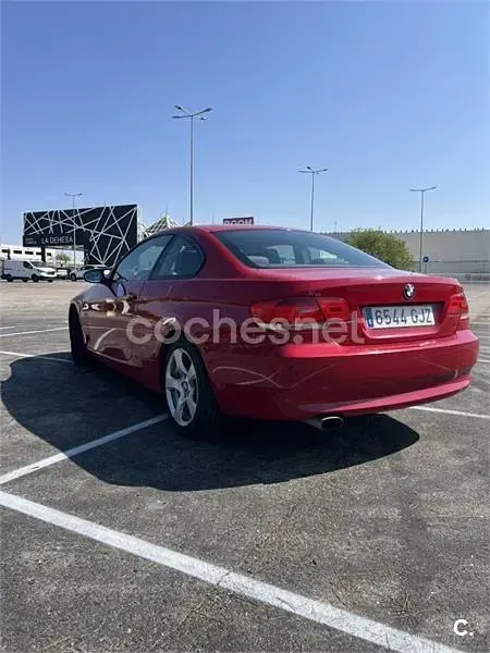 Usado BMW 320 170 CV (125 kW) 2009 Rojo Coupe