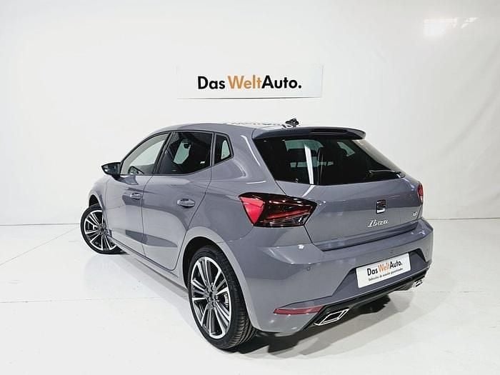 Gris Nuevo 2025 Seat Ibiza FR | 24.500 € (Caro) - Imagen 1/4