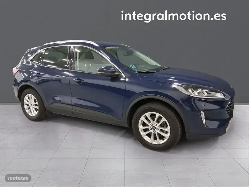 Usado Ford Kuga Titanium 190 CV (139 kW) 2021 Negro SUV