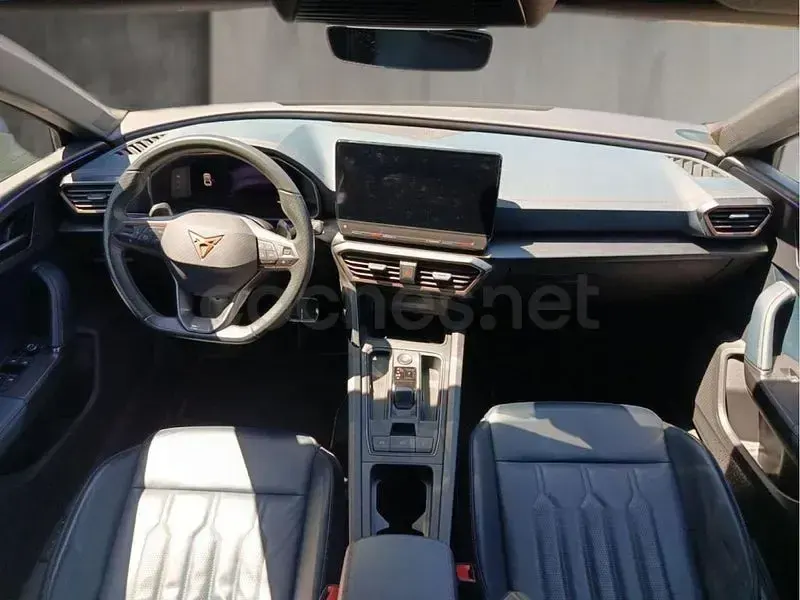 Usado Cupra Leon 150 CV (110 kW) 2023 Azul Berlina