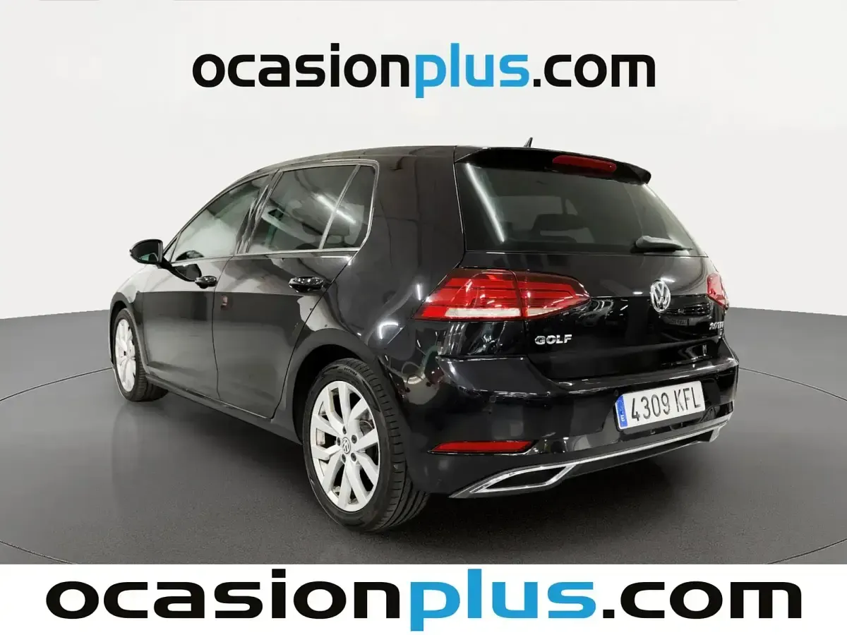 Usado VW Golf VII Sportline 150 CV (110 kW) 2017 Negro Berlina