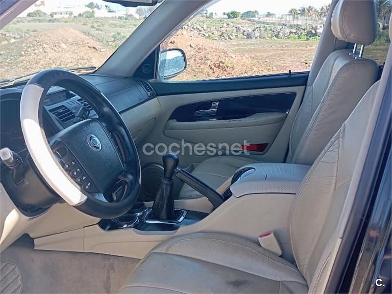 Usado Ssangyong (KGM) Rexton II 165 CV (121 kW) 2007 Negro SUV