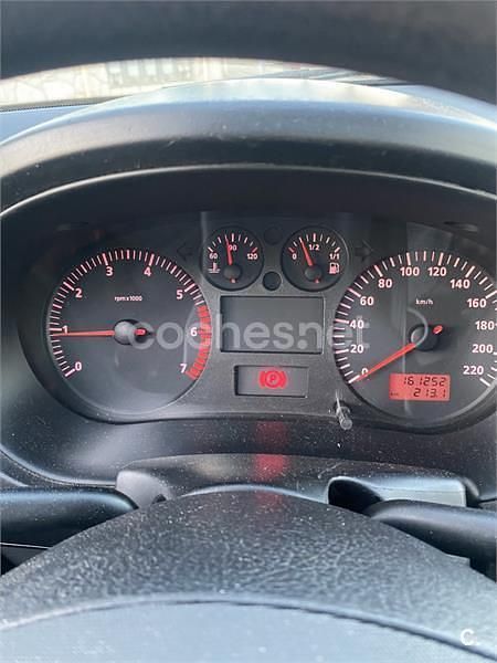 Usado Seat Cordoba Stella 75 CV (55 kW) 2000 Verde Berlina