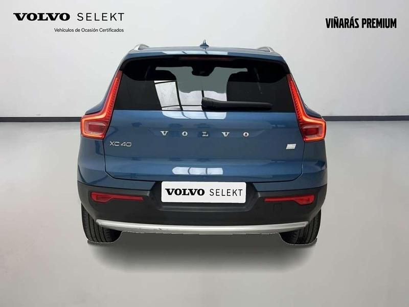 Usado Volvo XC40 Core 211 CV (155 kW) 2023 Azul SUV