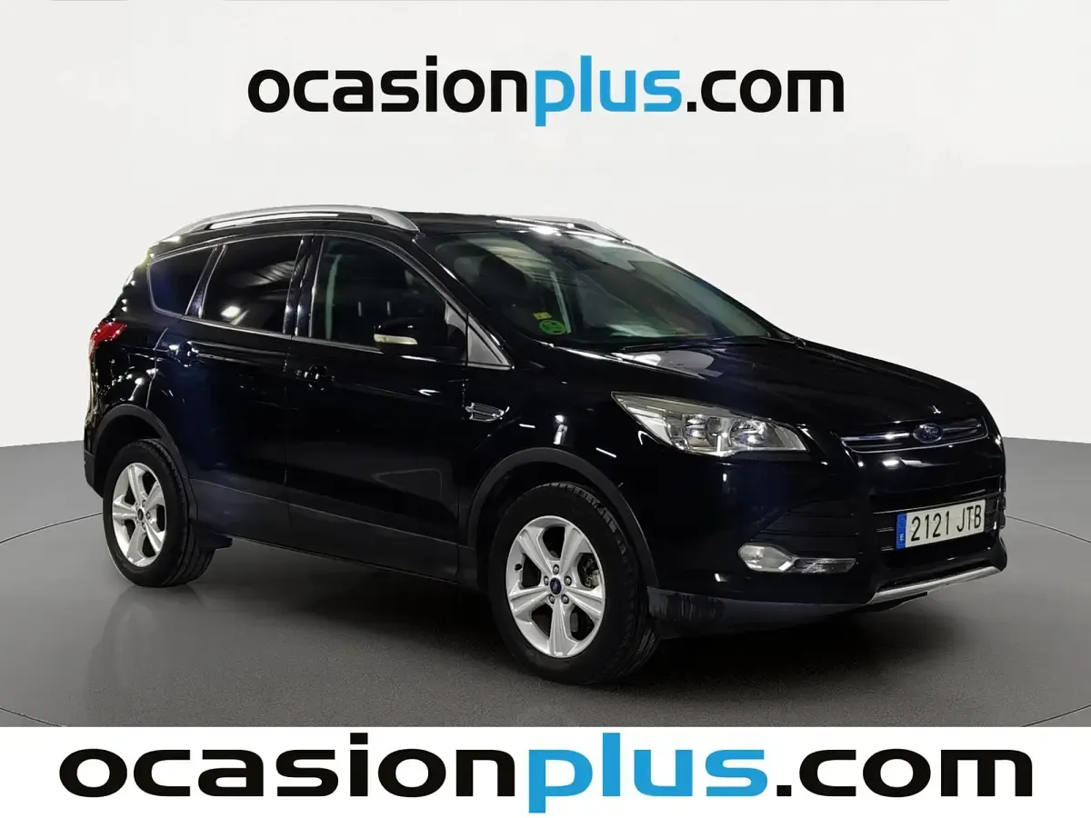 Usado Ford Kuga Trend 120 CV (88 kW) 2016 Negro SUV