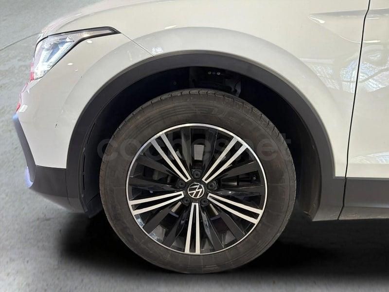 Usado VW Tiguan Life 122 CV (89 kW) 2021 Blanco SUV