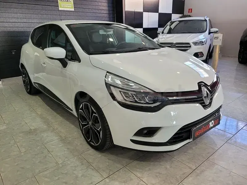 Usado Renault Clio IV Zen 90 CV (66 kW) 2019 Blanco Berlina