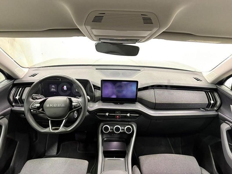 Usado Skoda Kodiaq Selection 150 CV (110 kW) 2025 Gris / plata SUV