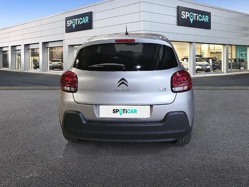 Usado Citroën C3 PureTech 110 CV (80 kW) 2024 Gris Utilitario