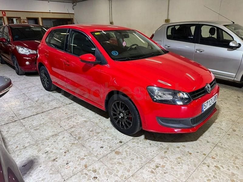 Usado VW Polo Advance 75 CV (55 kW) 2011 Rojo Utilitario