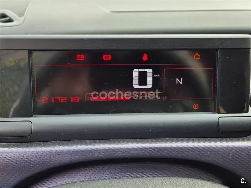 Usado Citroën C4 Cactus Feel 92 CV (67 kW) 2015 Blanco Utilitario
