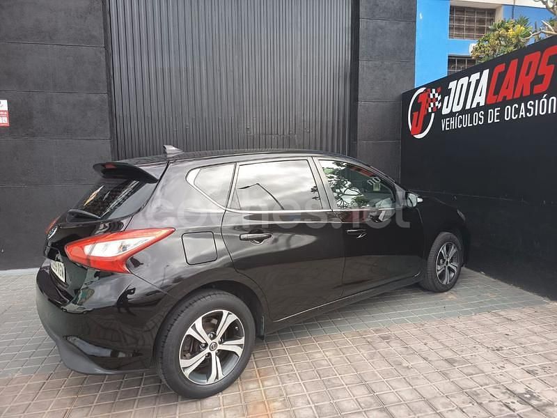 Usado Nissan Pulsar N-Connecta 110 HP (80 kW) 2017 Preto Sedan