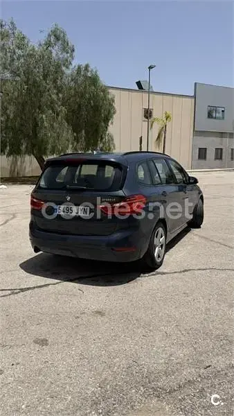 Usado BMW 218 150 CV (110 kW) 2017 Azul Familiar