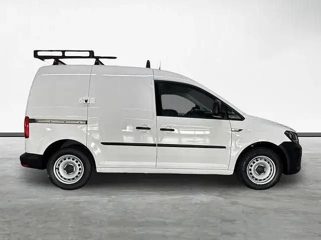 Usado VW Caddy 75 CV (55 kW) 2019 Blanco Monovolumen