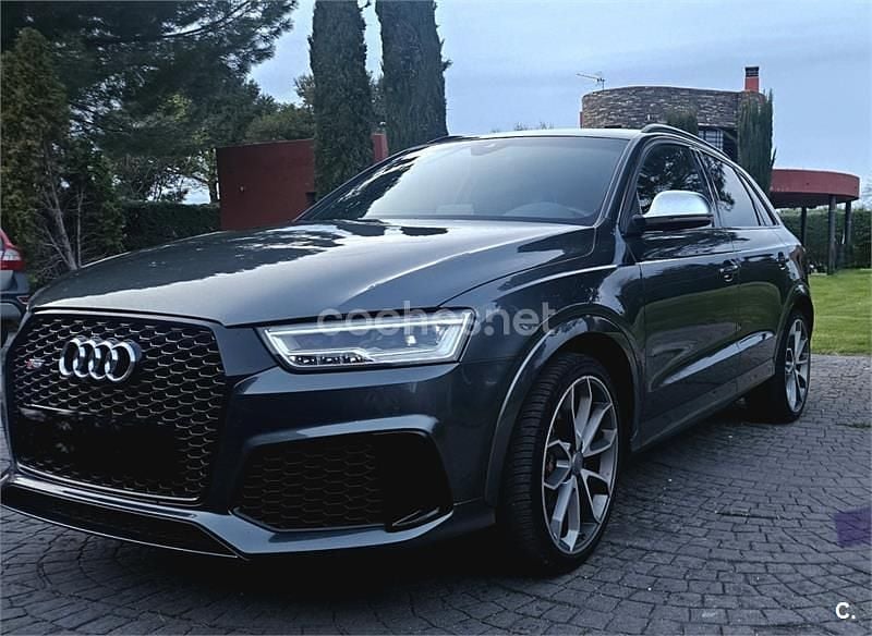 Negro Usado 2016 Audi RS Q3 Comfort SUV | 27.900 € (Precio justo) - Imagen 1/4