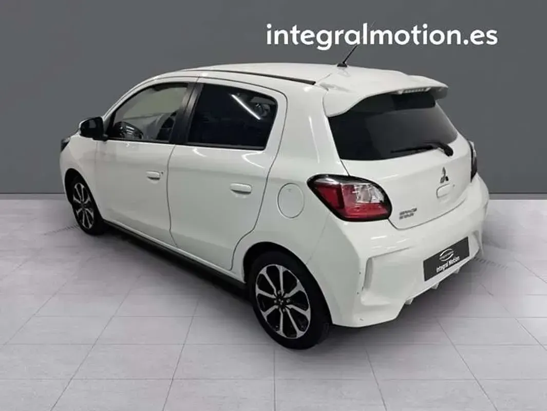 Usado Mitsubishi Space Star 71 CV (52 kW) 2023 Blanco Utilitario