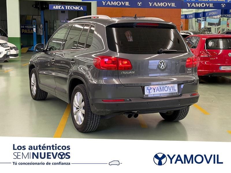 Begagnad VW Tiguan 110 HK (80 kW) 2012 Grå SUV