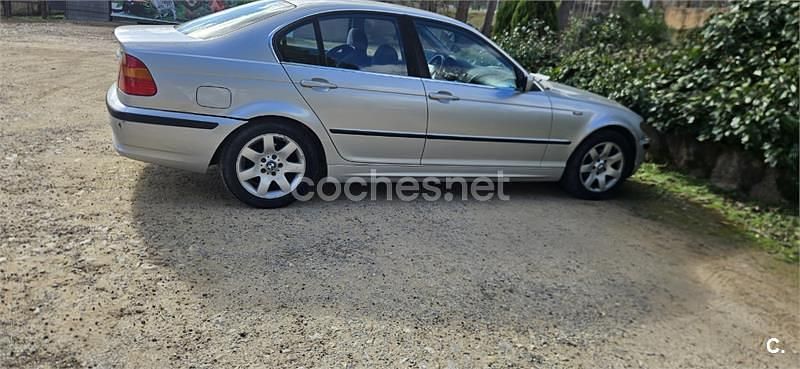 Usado BMW 320 170 CV (125 kW) 2003 Gris / plata Berlina