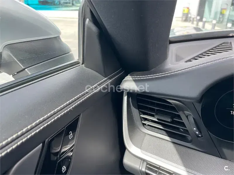 Usado Porsche 911 Carrera 385 CV (283 kW) 2020 Blanco Coupe