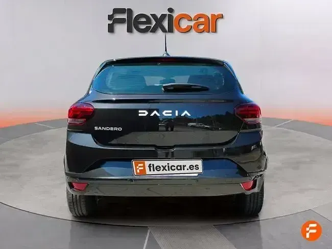 Usado Dacia Sandero Expression 101 CV (74 kW) 2022 Negro