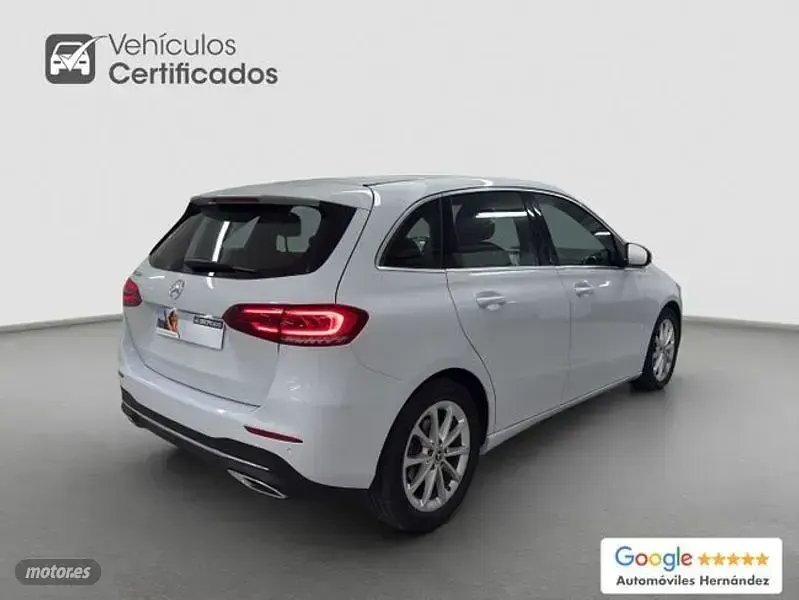 Usado Mercedes 180 Business 115 CV (84 kW) 2020 Blanco Berlina