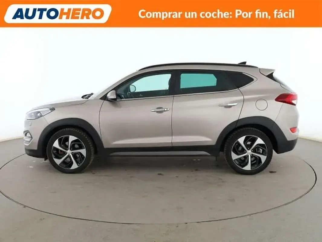 Usado Hyundai Tucson Style 177 CV (130 kW) 2016 Blanco SUV