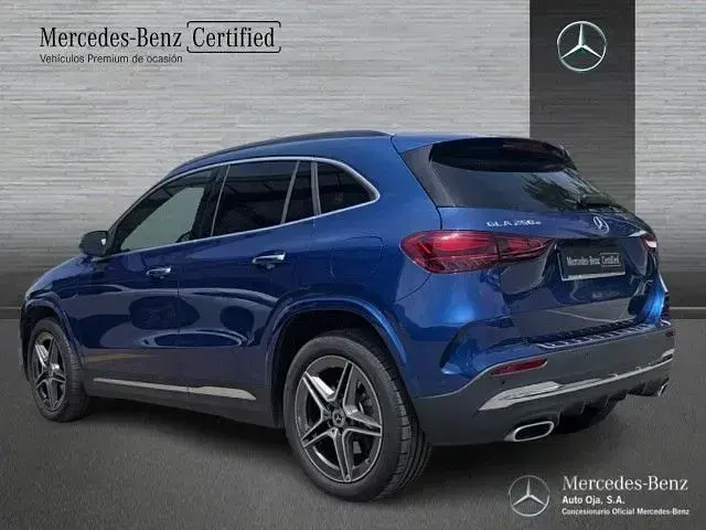 Usado Mercedes GLA250 218 CV (160 kW) 2025 Azul espectral SUV
