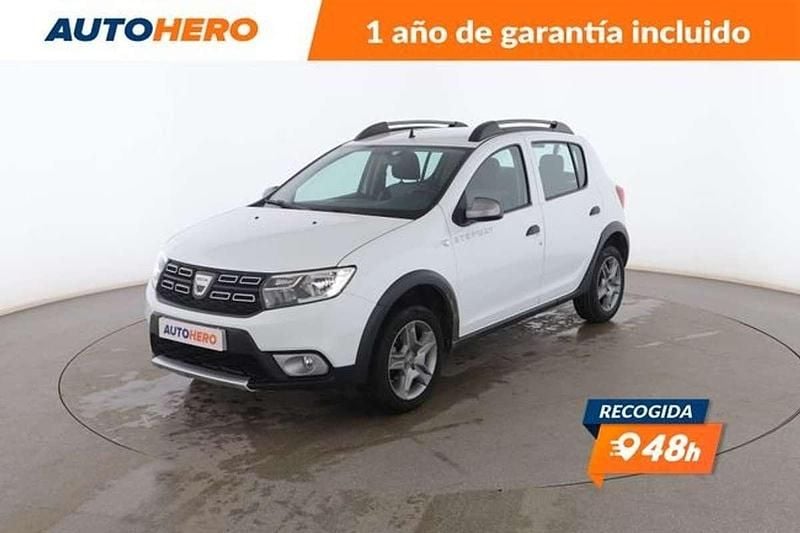 Blanco Usado 2019 Dacia Sandero Essentiel Utilitario | 11.399 € (Precio justo) - Imagen 1/3