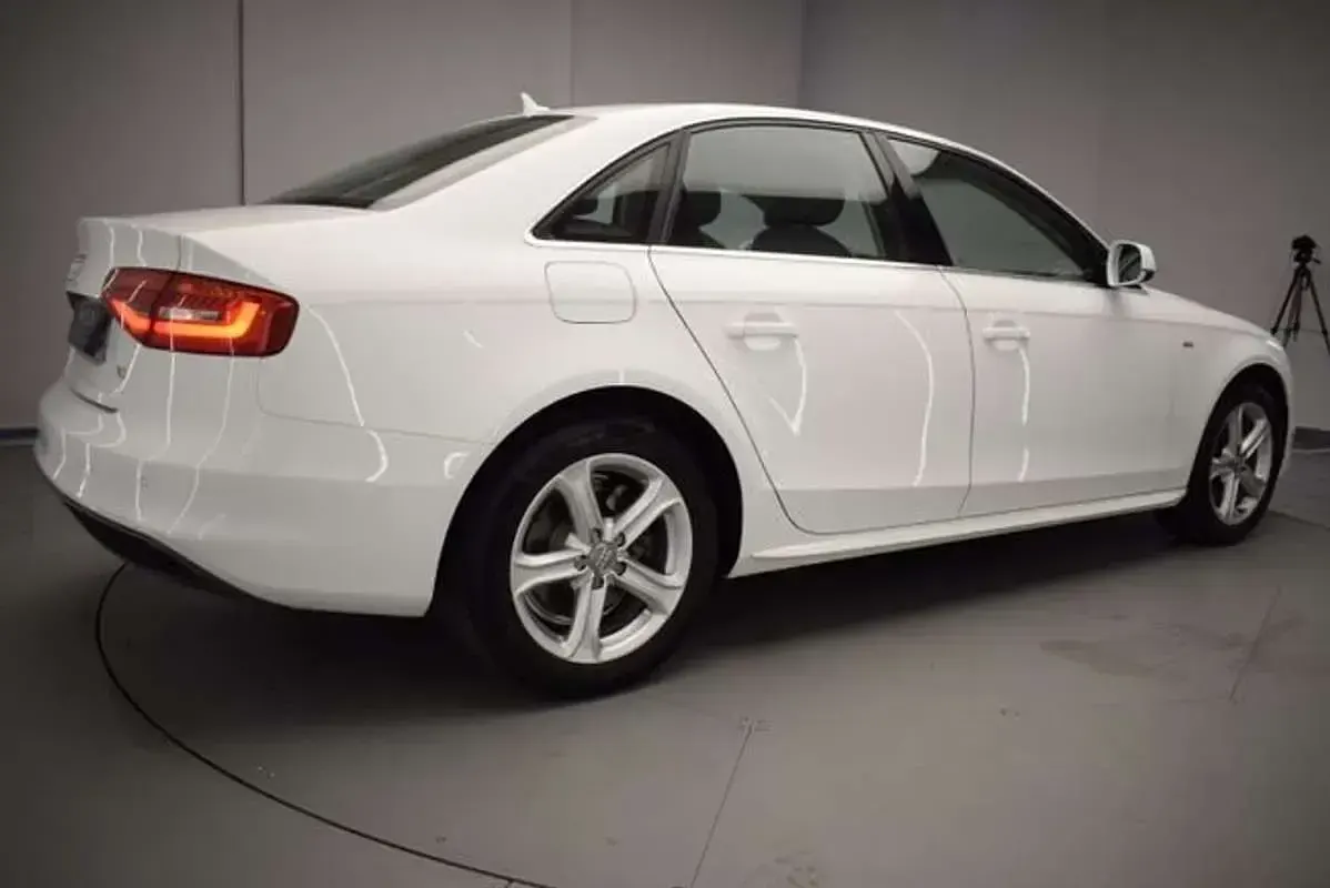 Usado Audi A4 S-Line 150 CV (110 kW) 2014 Blanco Berlina