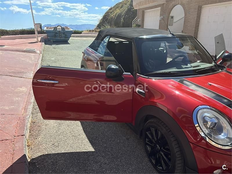 Usado Mini Cooper D Cabriolet 116 CV (85 kW) 2017 Rojo Descapotable