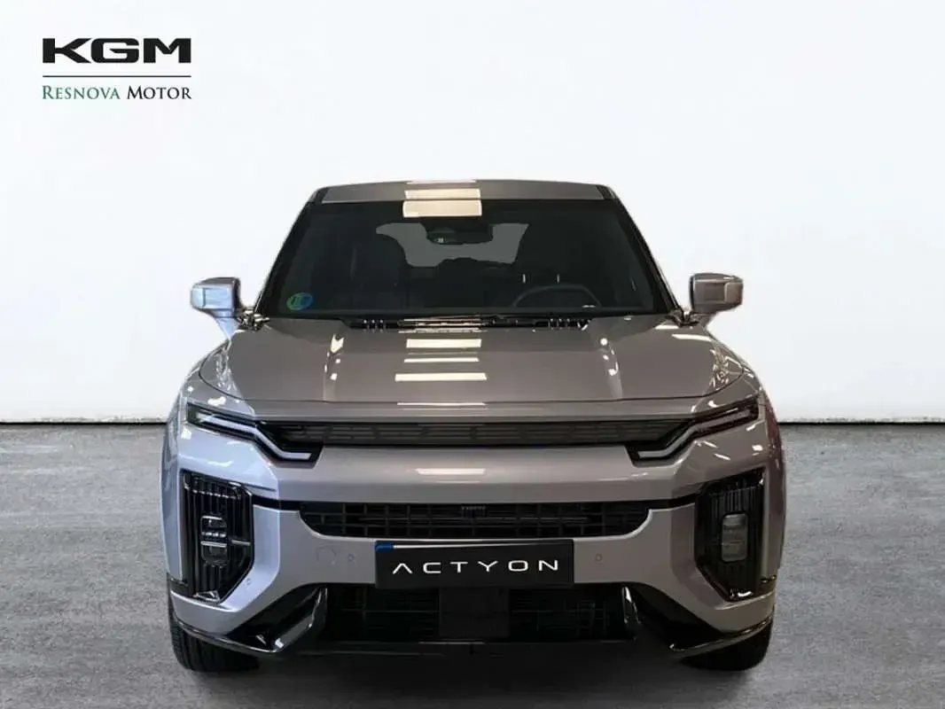 Usado SsangYong Actyon 204 CV (150 kW) 2025 Plateado SUV