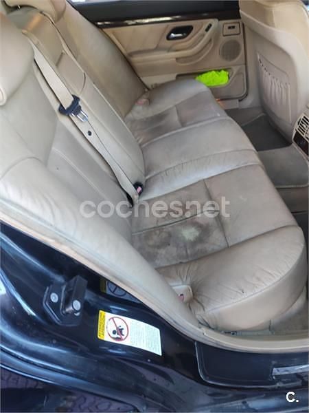 Usado BMW 730 184 CV (135 kW) 2001 Negro Berlina