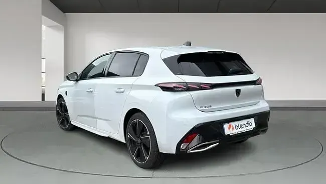 Usado Peugeot e-308 114 kW (156 CV) 2024 Blanco Utilitario