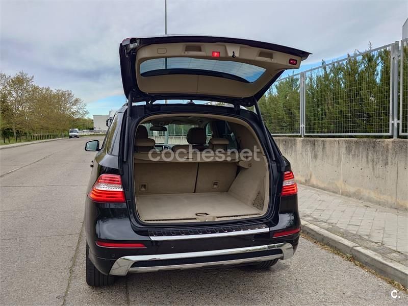 Usado Mercedes ML350 AMG Edition 1 258 CV (189 kW) 2013 Negro SUV