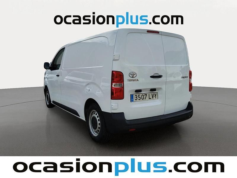 Usado Toyota Proace 102 CV (75 kW) 2022 Blanco Monovolumen