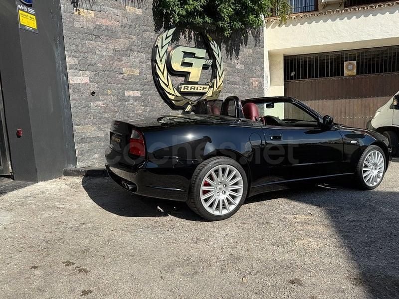 Usado Maserati Spyder 390 CV (286 kW) 2002 Azul Descapotable