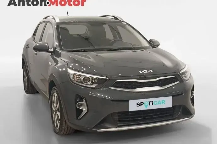 Usado Kia Stonic 84 CV (61 kW) 2023 SUV