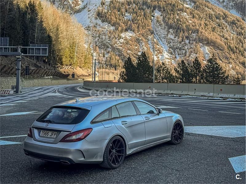 Usado Mercedes CLS350 Shooting Brake 258 CV (189 kW) 2015 Gris / plata Familiar