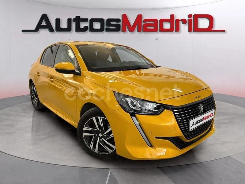 Amarillo Usado 2020 Peugeot 208 Active Utilitario | 12.490 € (Precio justo) - Imagen 1/4