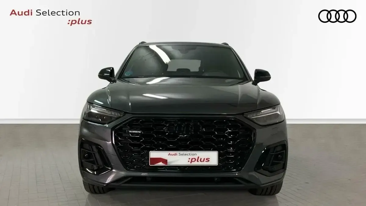 Usado Audi Q5 Black Edition 204 CV (150 kW) 2023 Gris SUV