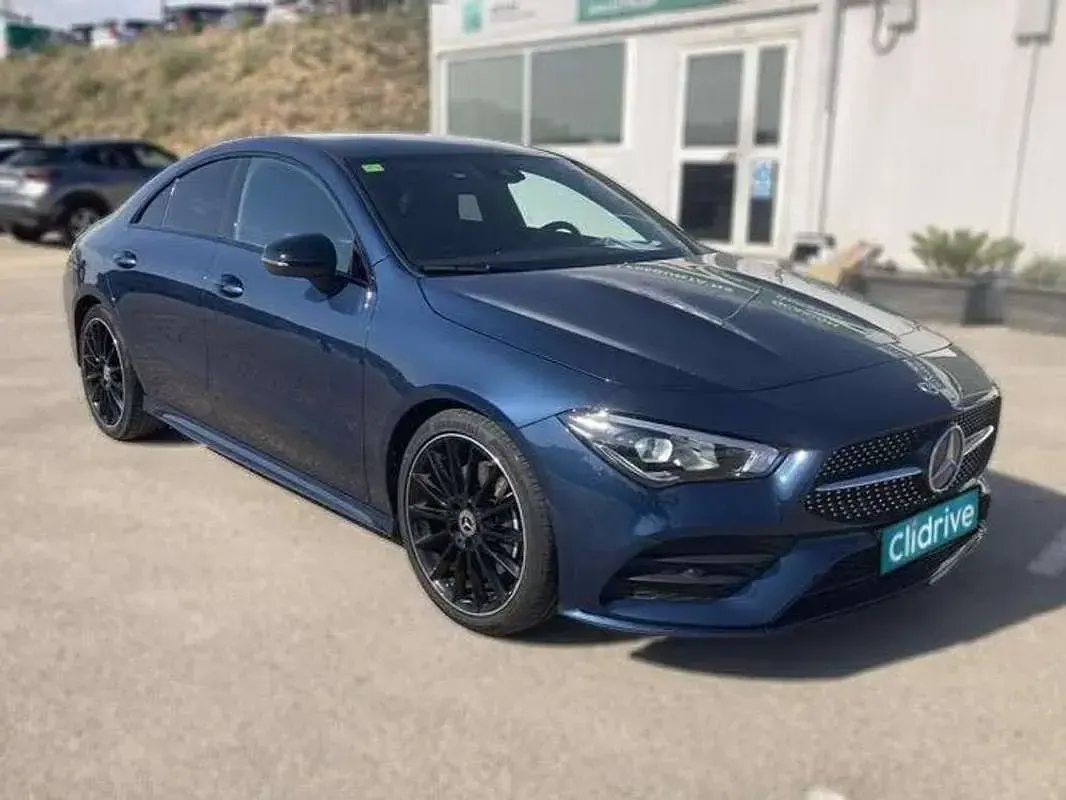 Käytetty Mercedes CLA200 156 HP (114 kW) 2022 Sininen Coupe - kaksiovinen