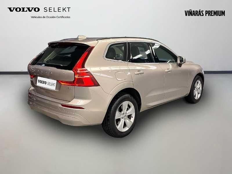 Usado Volvo XC60 Core 197 CV (144 kW) 2023 Beige SUV