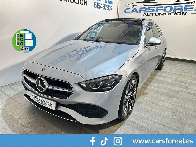 Usado Mercedes C200 163 CV (119 kW) 2022 Gris / plata Familiar